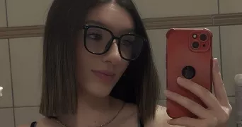 elodie pet sitter à ASPIN EN LAVEDAN 65100