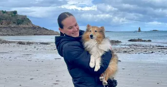 romane pet sitter à CORPS NUDS 35150