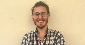 arthur pet sitter à MARSEILLE 04 13004