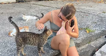 olivia pet sitter à CHATENAY MALABRY 92290