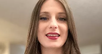 elodie pet sitter à NOISY LE GRAND 93160
