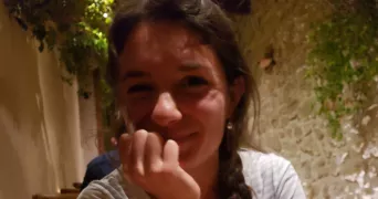 eva pet sitter à ST JEAN DE BRAYE 45800