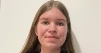 romane pet sitter à ST SEBASTIEN SUR LOIRE 44230