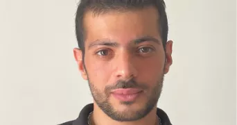 zyed pet sitter à MARSEILLE 02 13002