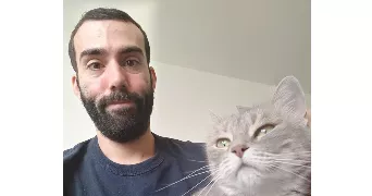 Cyril pet sitter à NANTES 44000