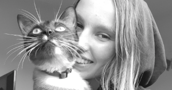 lana pet sitter à GRAND CHAMP 56390_0