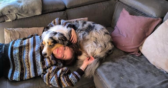 constance pet sitter à BURES SUR YVETTE 91440_1