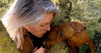 chloe pet sitter à LIZERAY 36100