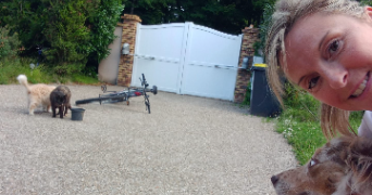JULIE pet sitter à Germigny-l'Évêque 77910_7