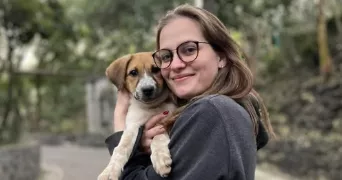 rebecca pet sitter à LOOS 59120