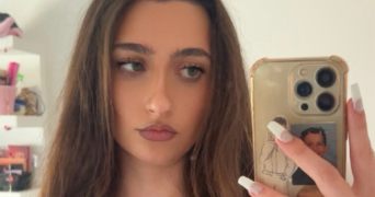 nina pet sitter à ST GERMAIN EN LAYE 78100_0