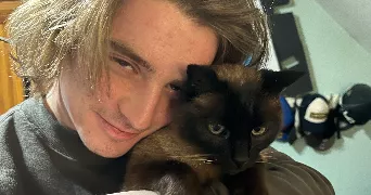 pierre pet sitter à LE PERRAY EN YVELINES 78610