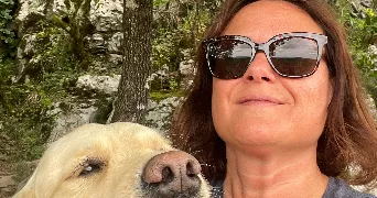 stephanie pet sitter à VAILHAUQUES 34570