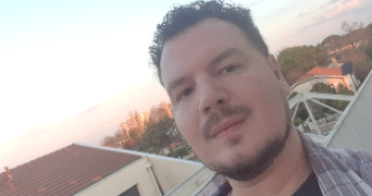 mikaël cat sitter à BORDEAUX 33200_0