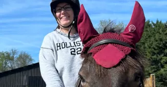 coralie pet sitter à LE VAL DAVID 27120