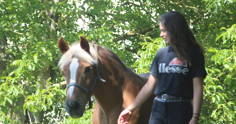 laurine pet sitter à BECON LES GRANITS 49370_2