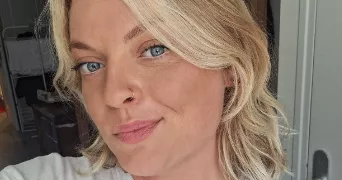 romane pet sitter à ST MARTIN EN HAUT 69850