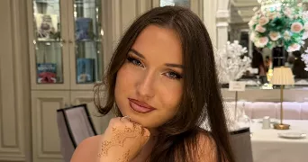 sharon pet sitter à CALUIRE ET CUIRE 69300