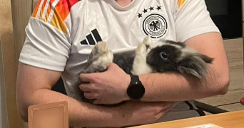 mathias pet sitter à MELESSE 35520_0