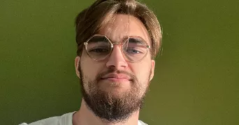 hugo pet sitter à ROUBAIX 59100