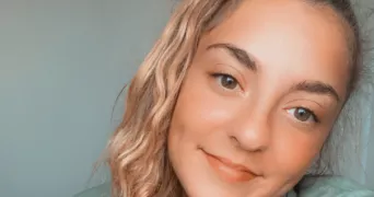 fanny pet sitter à ROANNE 42300