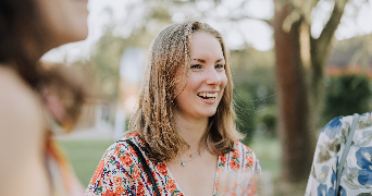 fanny pet sitter à MAISONS LAFFITTE 78600_0