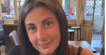 pauline pet sitter à  34440