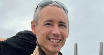 vincent pet sitter à LYON 05 69005