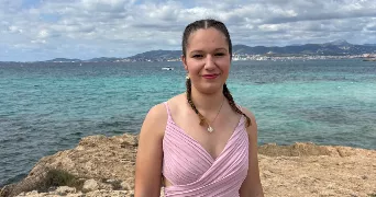 louise pet sitter à LES SABLES D OLONNE 85100