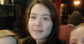claire pet sitter à MORTEFONTAINE EN THELLE 60570