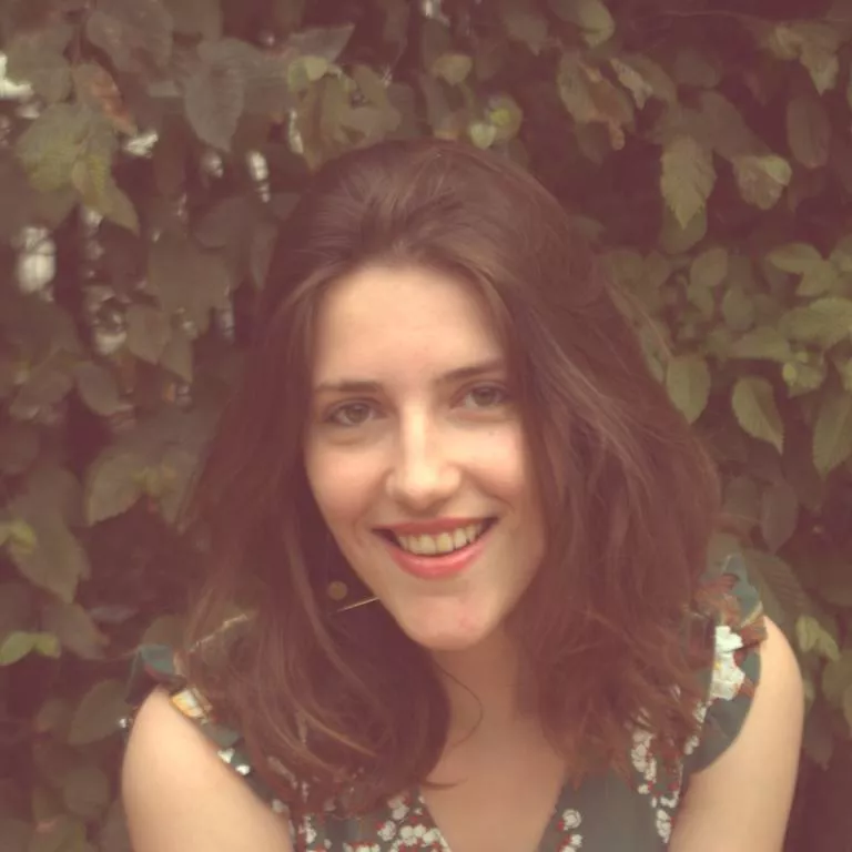 pauline cat sitter à Antony 92160