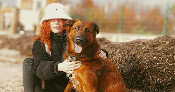 laura pet sitter à HYERES 83400_1