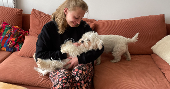 emma pet sitter à CUGNAUX 31270_1