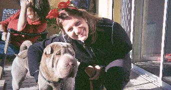 rebecca dog sitter à VALLON PONT D ARC 07150