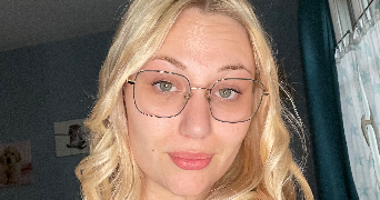 chloé pet sitter à DOMONT 95330_2