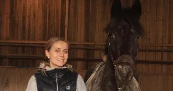 pauline pet sitter à ST MEMMIE 51470