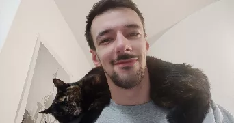 raphaël pet sitter à CLICHY 92110