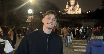 matthias pet sitter à PARIS 18 75018_2