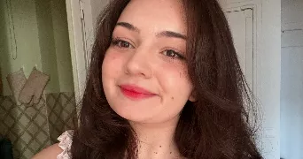 ana pet sitter à PARIS 01 75001