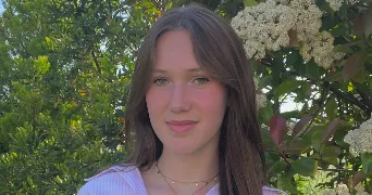 nina pet sitter à CHABEUIL 26120