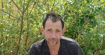 thomas pet sitter à LAUSSONNE 43150