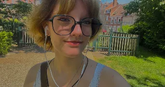 mary pet sitter à LOOS 59120