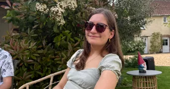 fanny pet sitter à HOUDAN 78550