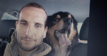 julien pet sitter à VINCEY 88450_0