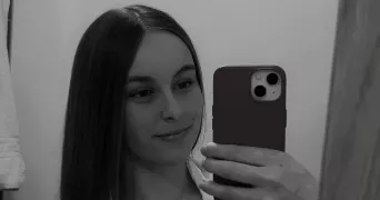 ofelia pet sitter à CIZAY LA MADELEINE 49700
