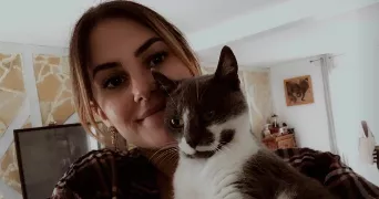 pauline pet sitter à BREM SUR MER 85470