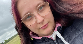 océane pet sitter à  37530