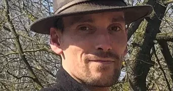 olivier pet sitter à ISLE 87170