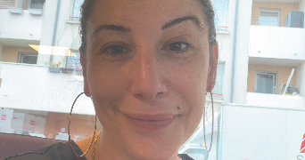 carine pet sitter à ST DENIS 93200_0