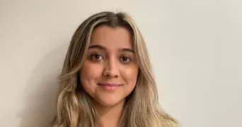 francisca pet sitter à PARIS 17 75017